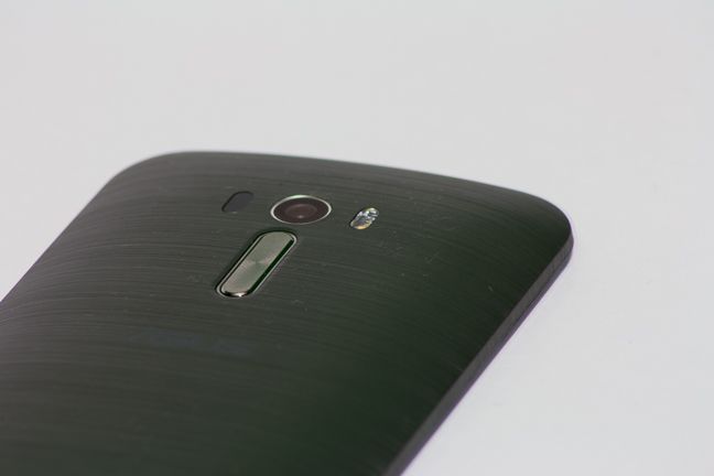 ASUS, ZenFone Selfie, revisión, Android, teléfono inteligente, rango medio, puntos de referencia, cámara