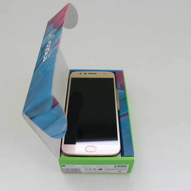 motorola moto g5s plus