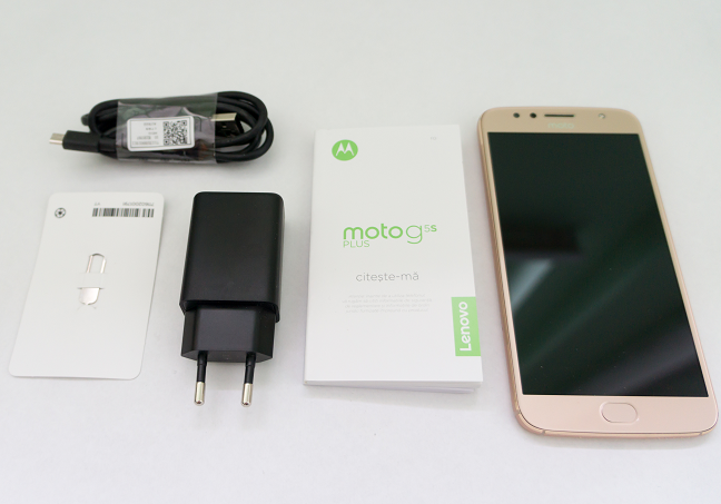 motorola moto g5s plus