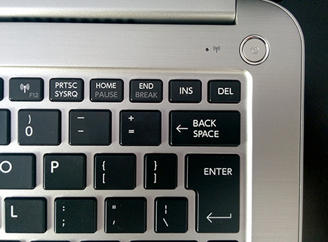 Toshiba Kira 107, Windows 8.1, ultrabook, revisión, prueba, evaluación comparativa, rendimiento