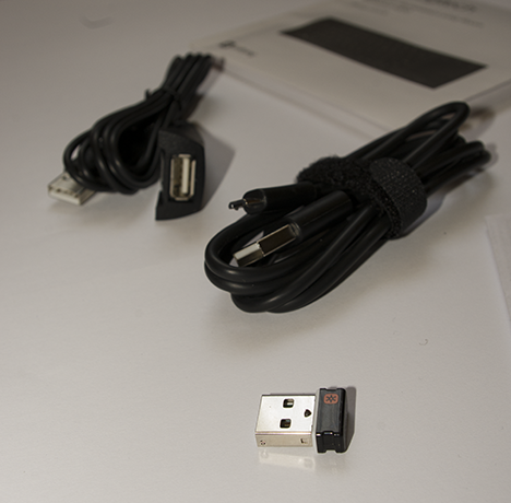 Logitech, K830, Iluminado, Salón, Teclado