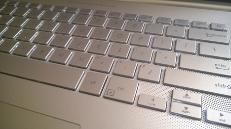 ASUS Zenbook NX500, ultrabook, computadora portátil, revisión, prueba, punto de referencia, pantalla 4K, Windows