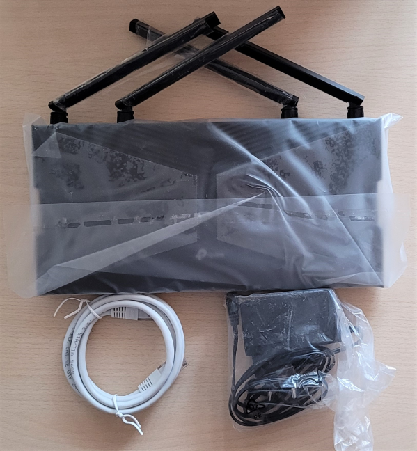 TP-Link Archer AX20 - Lo que encuentras dentro de la caja