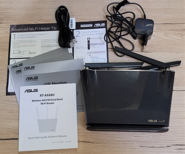 Desempaquetando el ASUS RT-AX68U