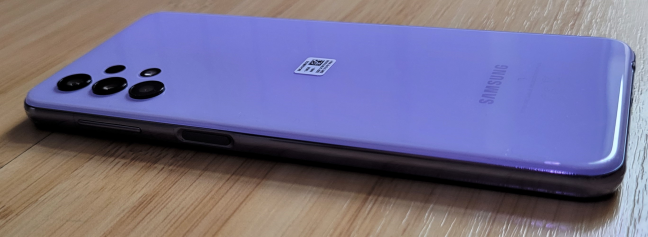 Samsung Galaxy A32 5G: los botones del lado derecho