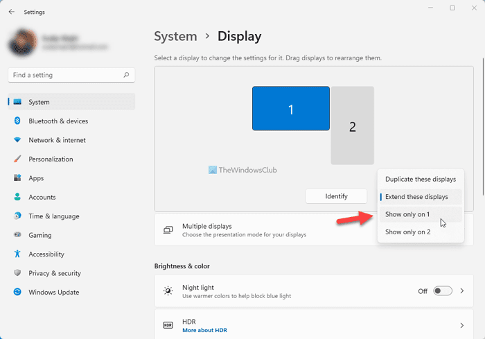¿Cómo cambio de monitor doble a único en Windows 11?