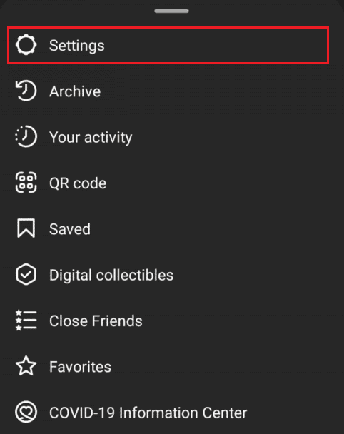 Toque en Configuración |  Cómo denunciar bots en Instagram