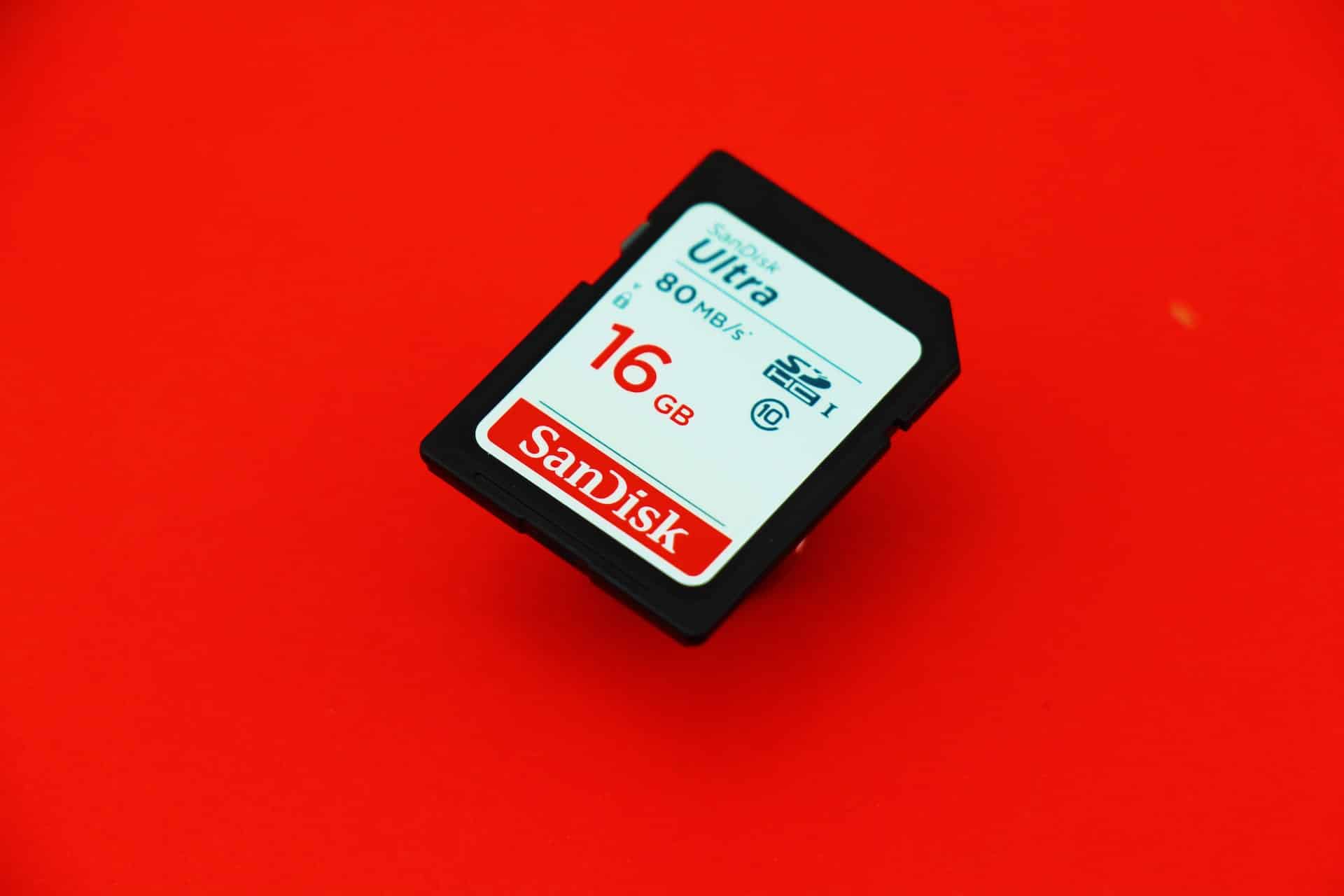 Tarjeta SD para mini cámara |  conecte su mini cámara SQ11 a su teléfono