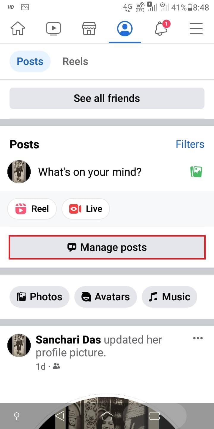 Toca Administrar publicaciones para administrar todas tus publicaciones. Esta es una función especial de Facebook en la que puede ver todas sus fotos antiguas agregando filtros como el año, quién publicó la publicación y muchas más especificaciones. | Cómo borrar todas tus fotos de Facebook