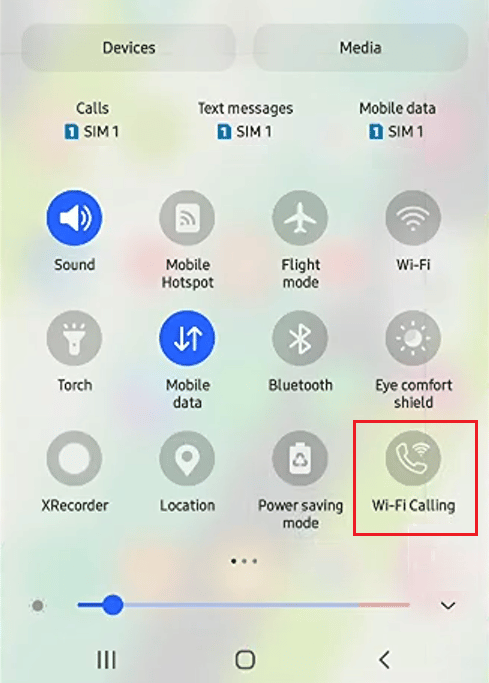 Toque la opción Llamadas Wi-Fi para habilitarla