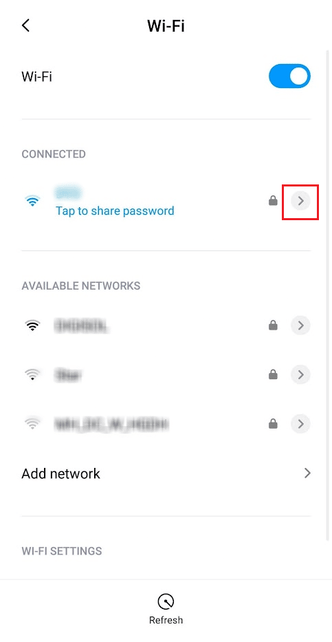 Toque el ícono de la flecha al lado de la red Wi-Fi conectada |  Cómo encontrar la dirección IP de alguien por número de teléfono