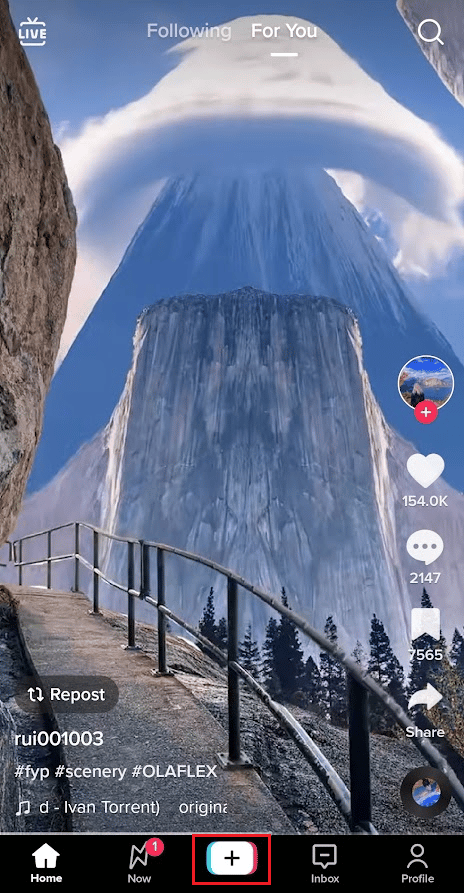Toque el icono Más de la barra inferior |  Cómo hacer zoom en TikTok sin manos