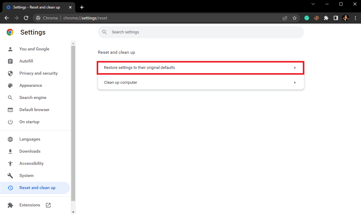 haga clic en el botón Restaurar la configuración a sus valores predeterminados originales.  Solucionar el error de descarga completa del disco de Google Chrome