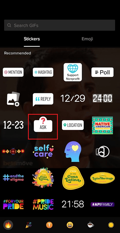 Seleccione cualquier pegatina deseada de las disponibles para usarla en su publicación en TikTok |  Cómo encontrar pegatinas en TikTok