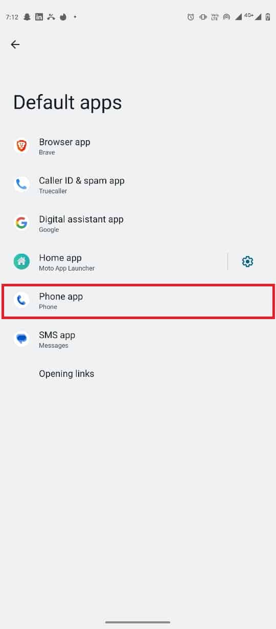 Elija la aplicación Teléfono de la lista.  Las 10 mejores formas de arreglar la pantalla de Android se vuelve negra durante las llamadas