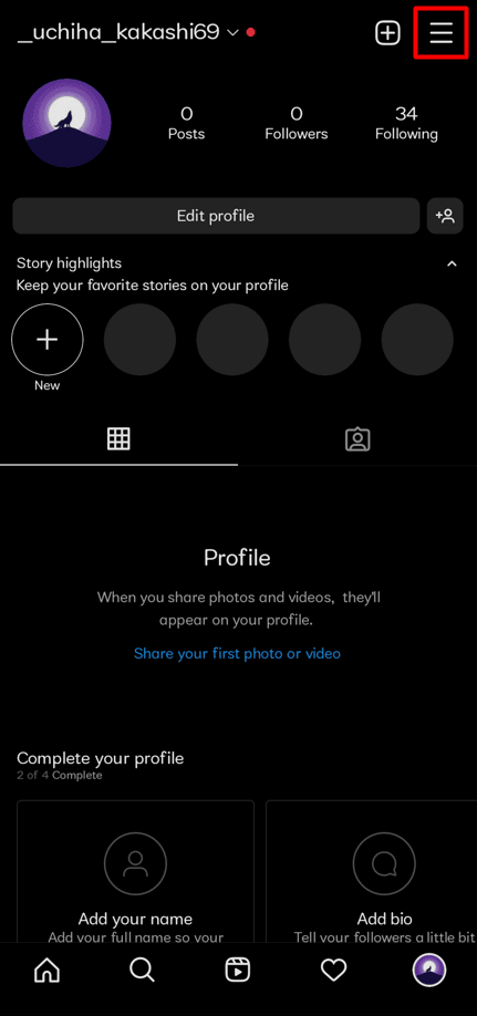 Toca el botón del menú de hamburguesas.  |  Cómo restablecer o borrar las sugerencias de búsqueda de Instagram