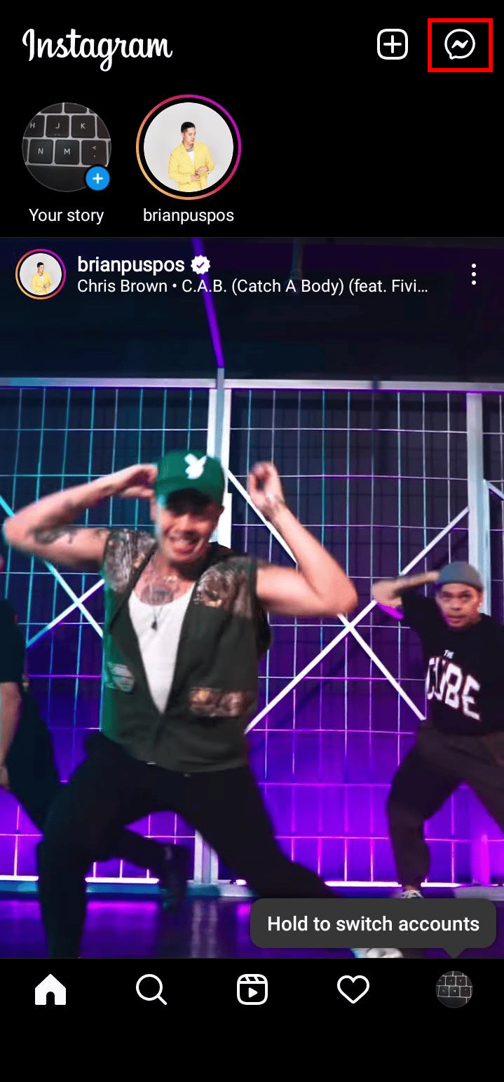 Toque el ícono de mensaje en la esquina superior derecha de la pantalla.