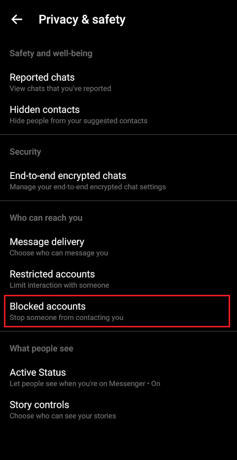 Toque Cuentas bloqueadas para ver todas las cuentas bloqueadas que tiene en Messenger