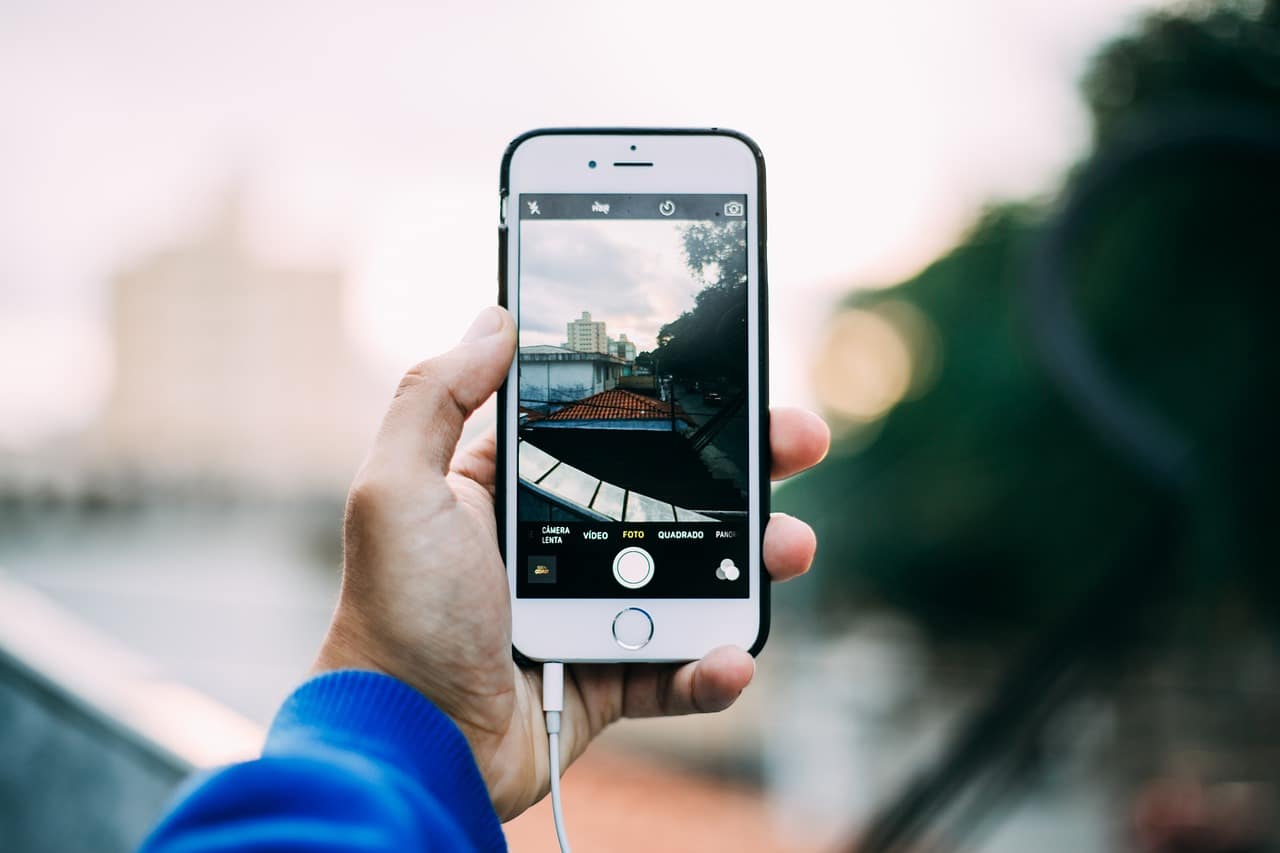 camara iphone Cómo hacer que una imagen borrosa sea clara con Photoshop gratis