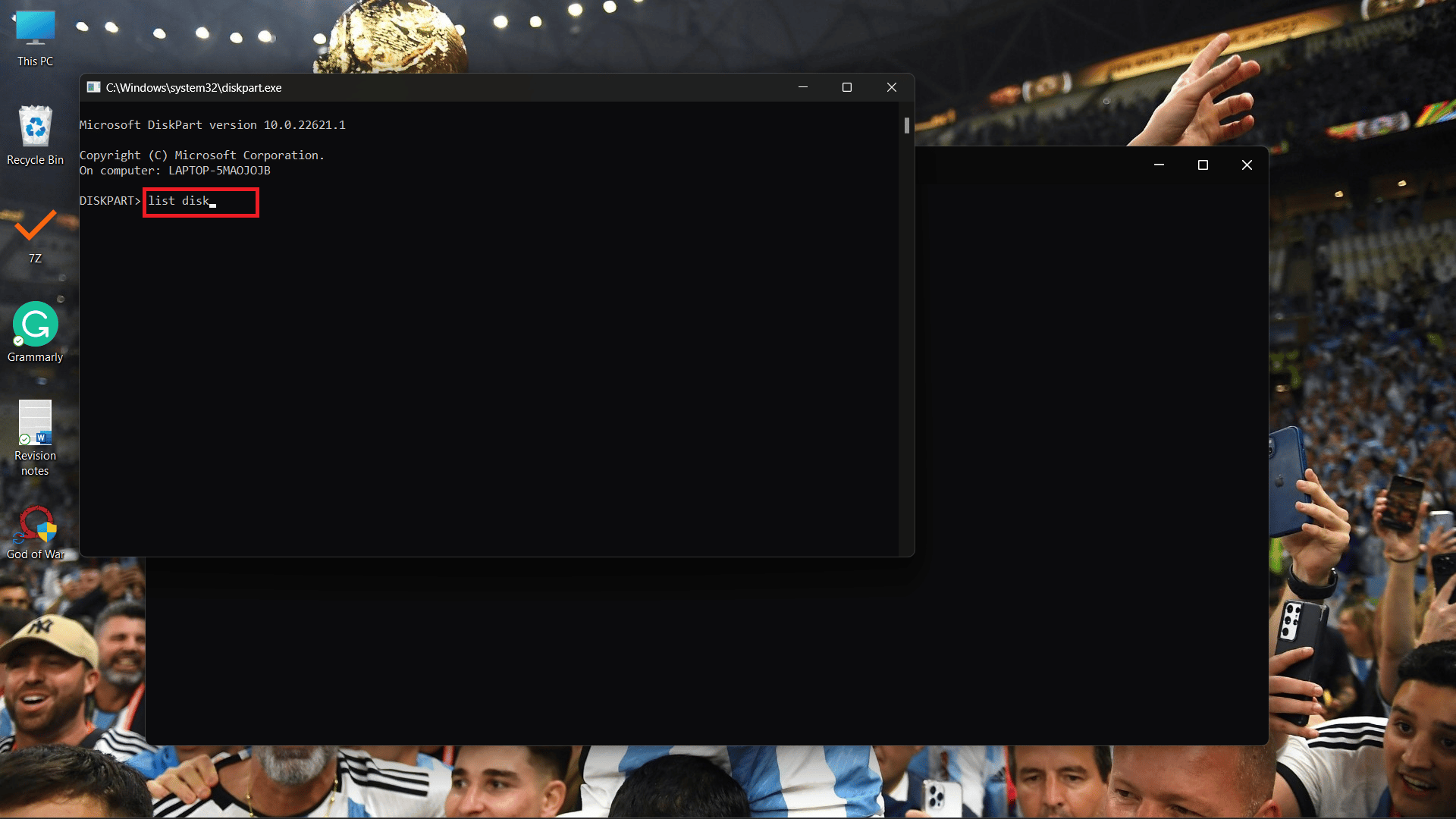 escriba el siguiente disco de la lista de comandos y presione Entrar.  |  Cómo verificar MBR o GPT en Windows 10