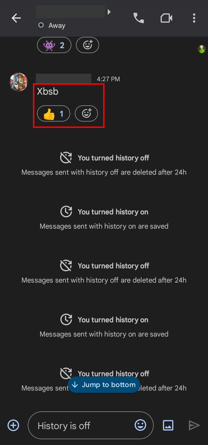 Selecciona el mensaje que has enviado y luego toca y mantén presionado el mensaje.