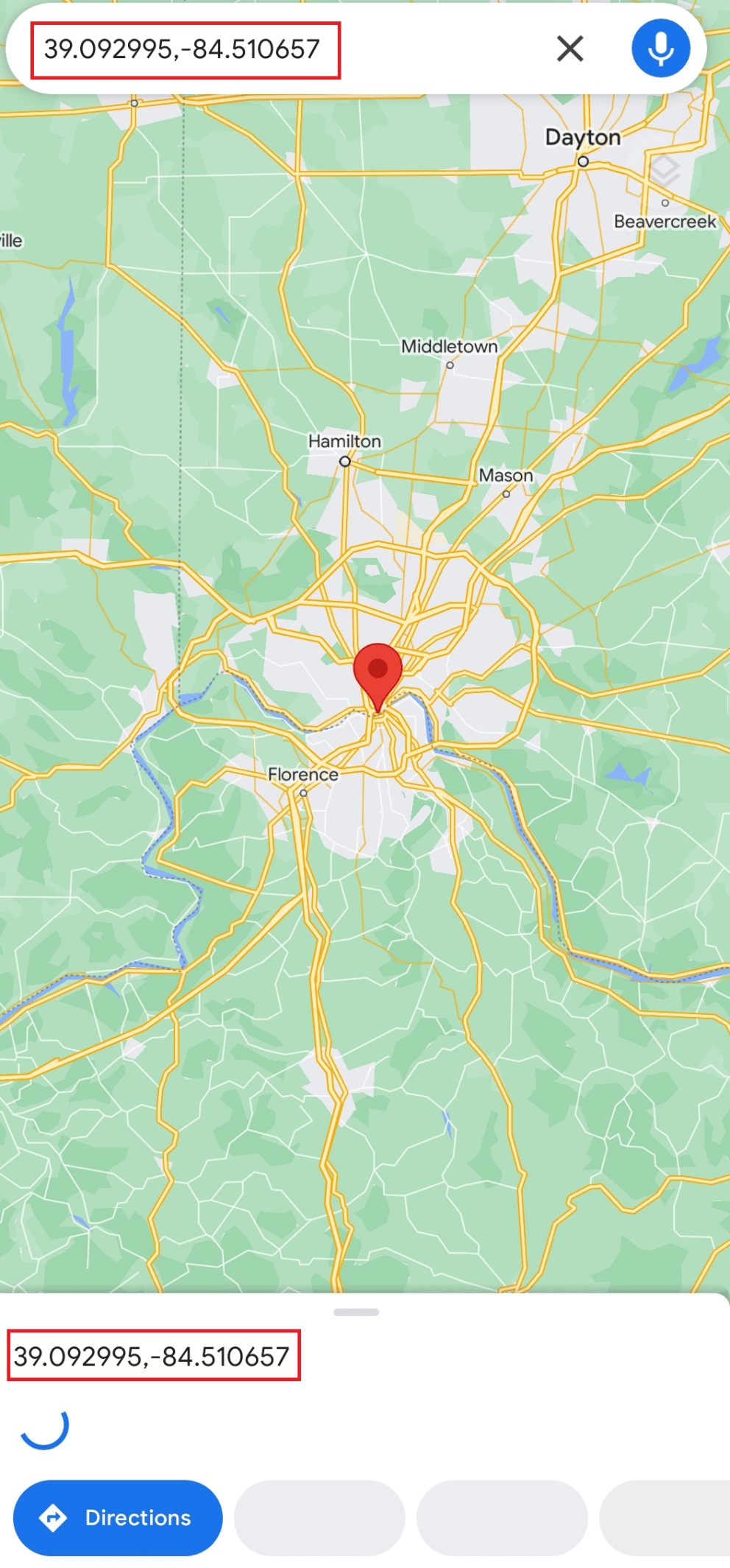 Encuentre Cincinnati y mantenga presionada la ubicación en la pantalla de su teléfono móvil para obtener las coordenadas (39.09299,-84.51065) |  a medio camino entre dos lugares