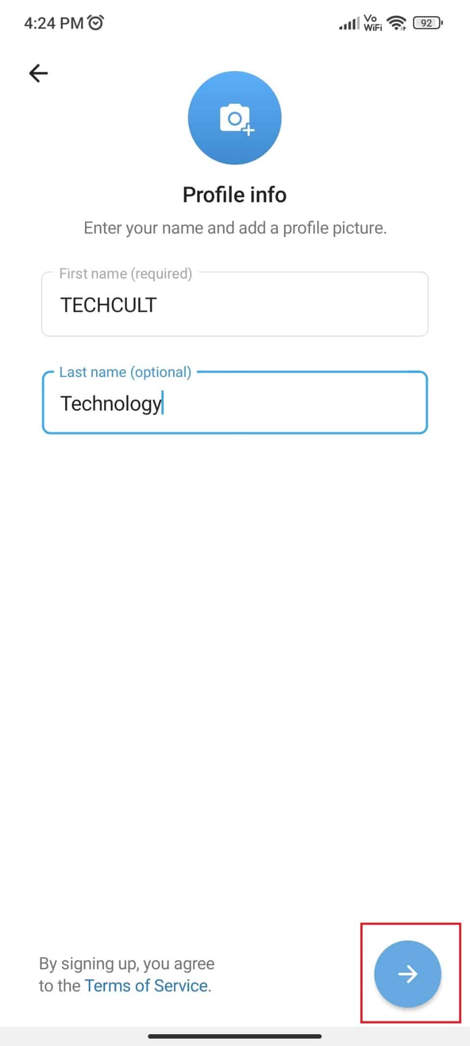 Toque el icono de flecha en la parte inferior derecha de la pantalla 