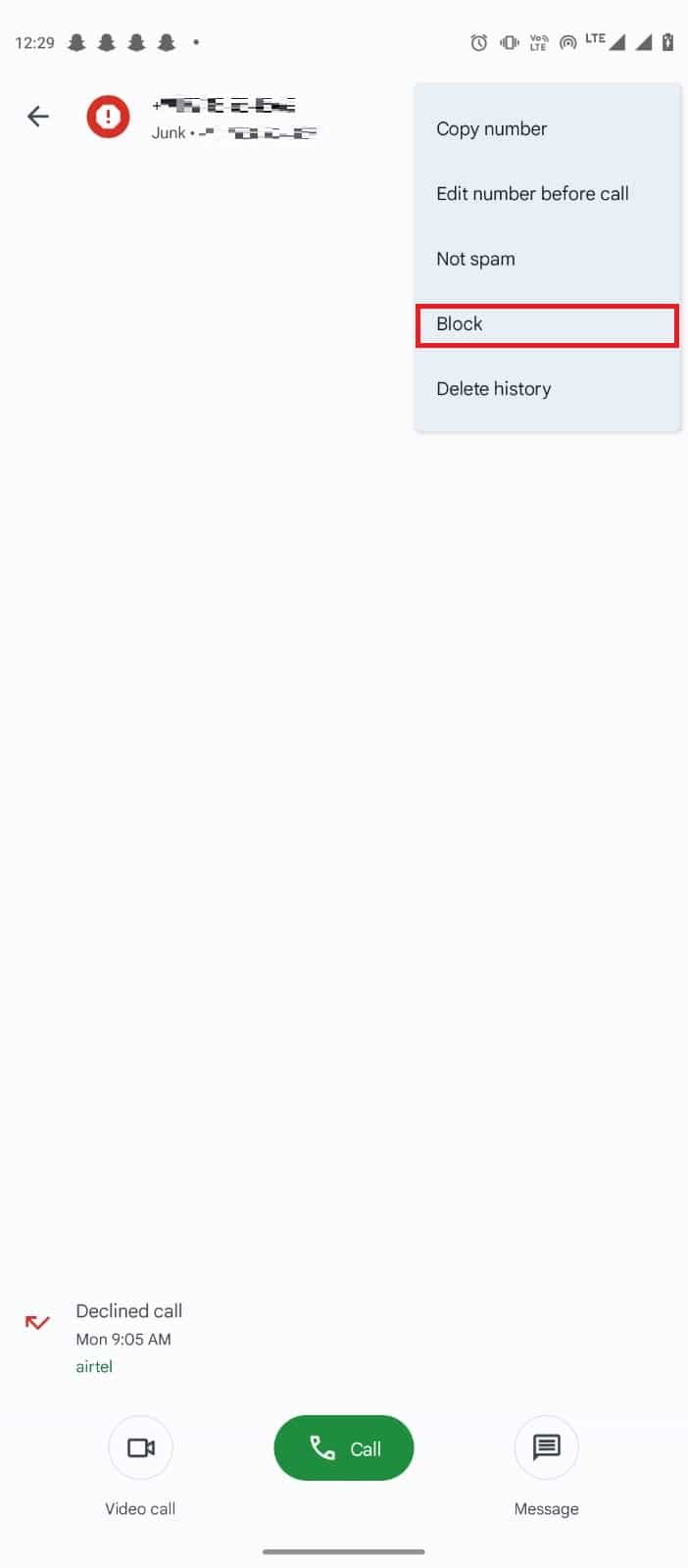 seleccione Bloquear |  ¿Qué es una llamada probable de estafa y cómo bloquearla?