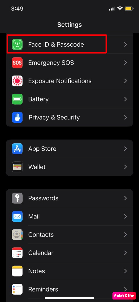 toca la identificación de la cara y la opción de código de acceso | Cómo habilitar actividades en vivo en iPhone (iOS 16)