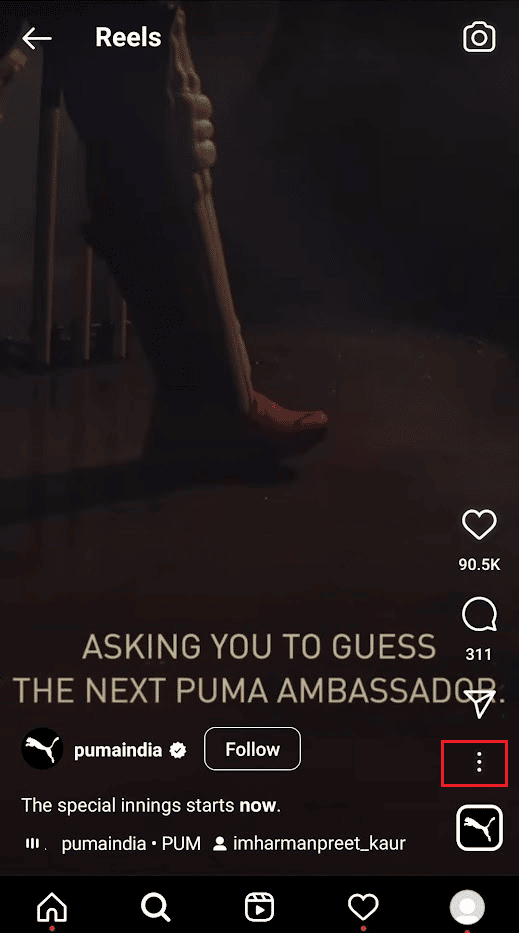 Toque el icono de tres puntos |  Cómo pausar un video de Instagram