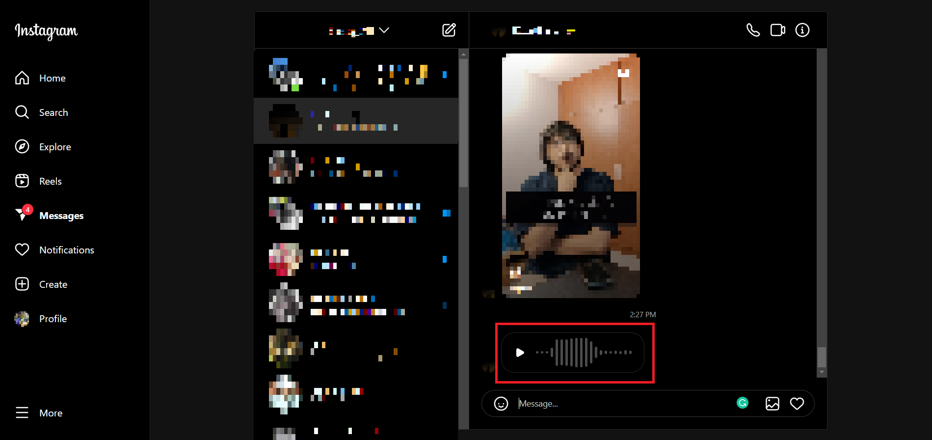 Haga clic en el mensaje de voz o en el botón de reproducción para reproducir el mensaje de voz |  Cómo escuchar el mensaje de voz de Instagram
