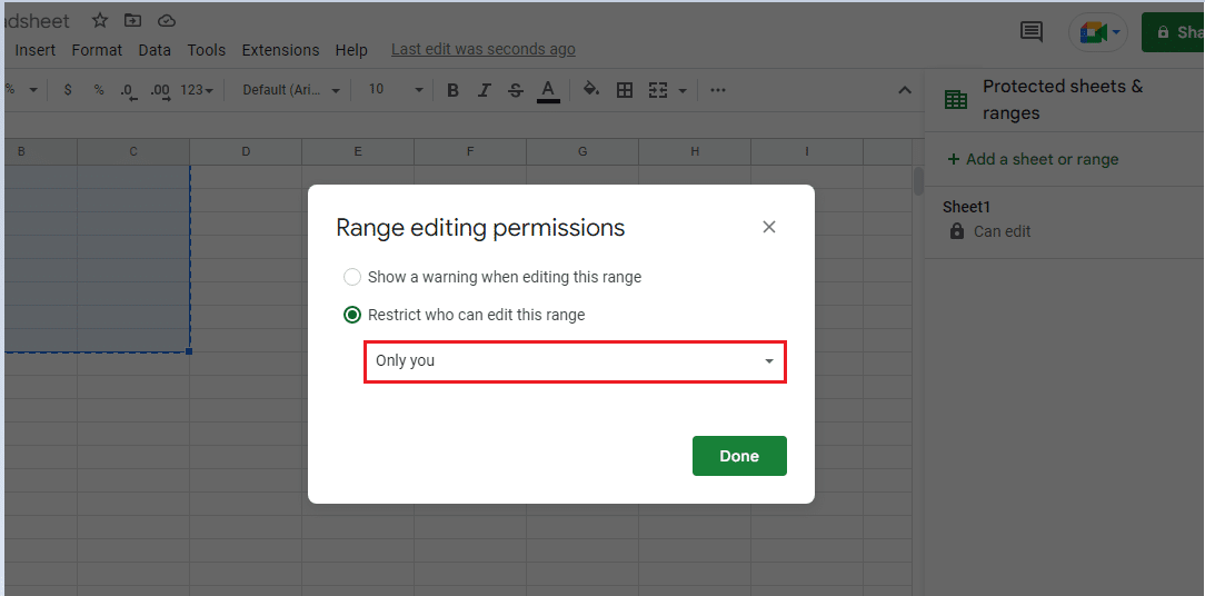 haga clic en Mostrar una advertencia al editar este rango o Restringir quién puede editar este rango
