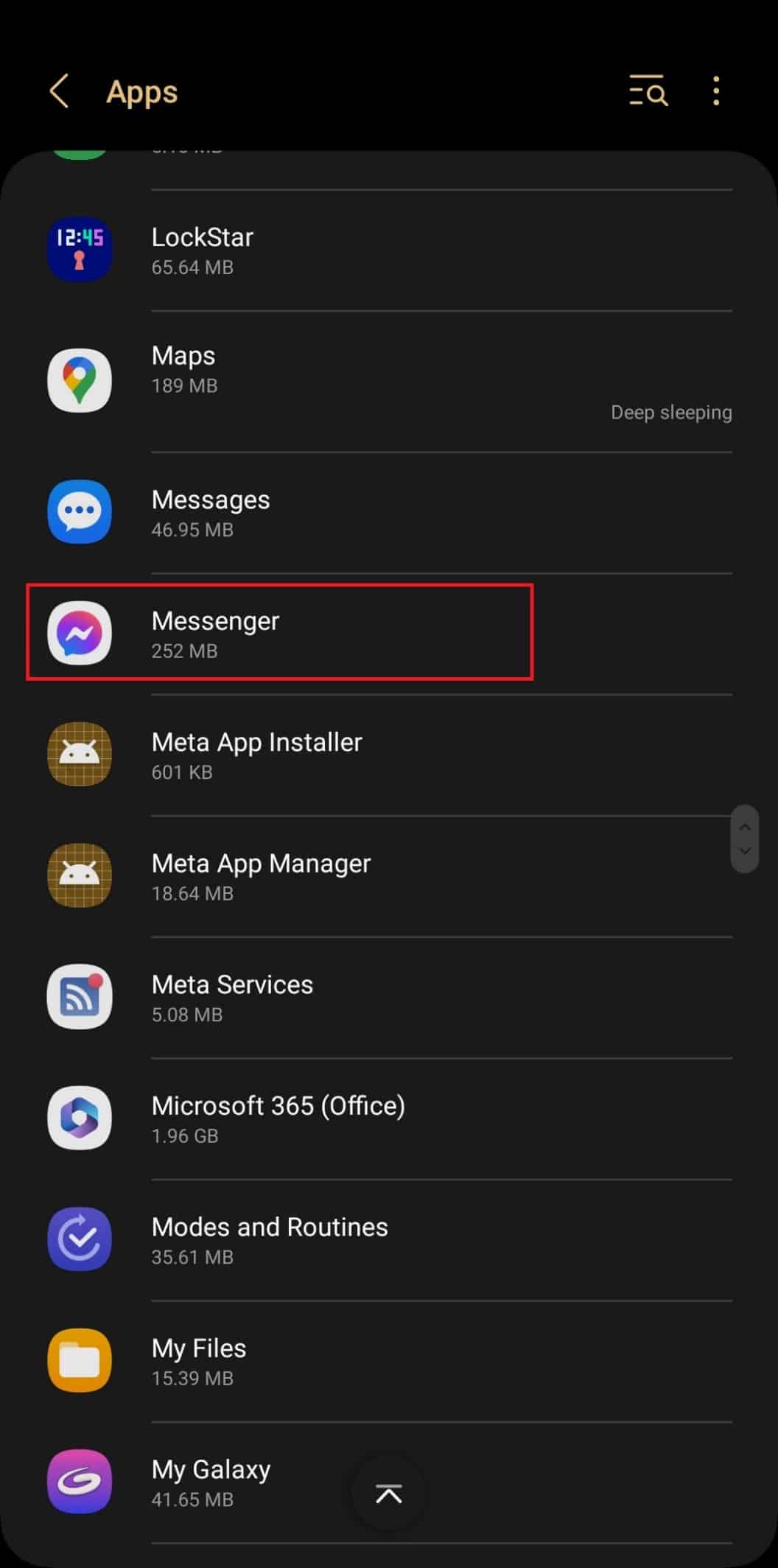 Desplácese para navegar y seleccione la aplicación Messenger