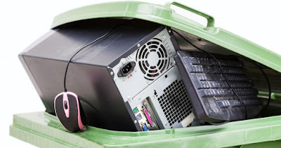 Tirar los residuos tecnológicos
