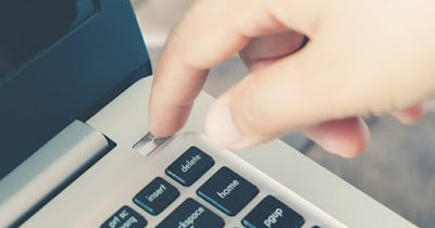 Reparar botón de encendido roto Botón de encendido del ordenador roto