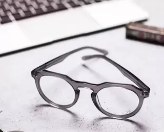 Gafas y gafas de sol para PC